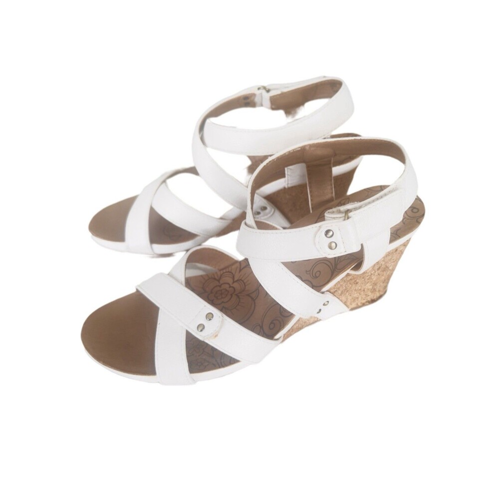 Mootsies Tootsies Tisha White Sandals Women Wedge Heel 3 " Size 7.5M STraps - Picture 10 of 12